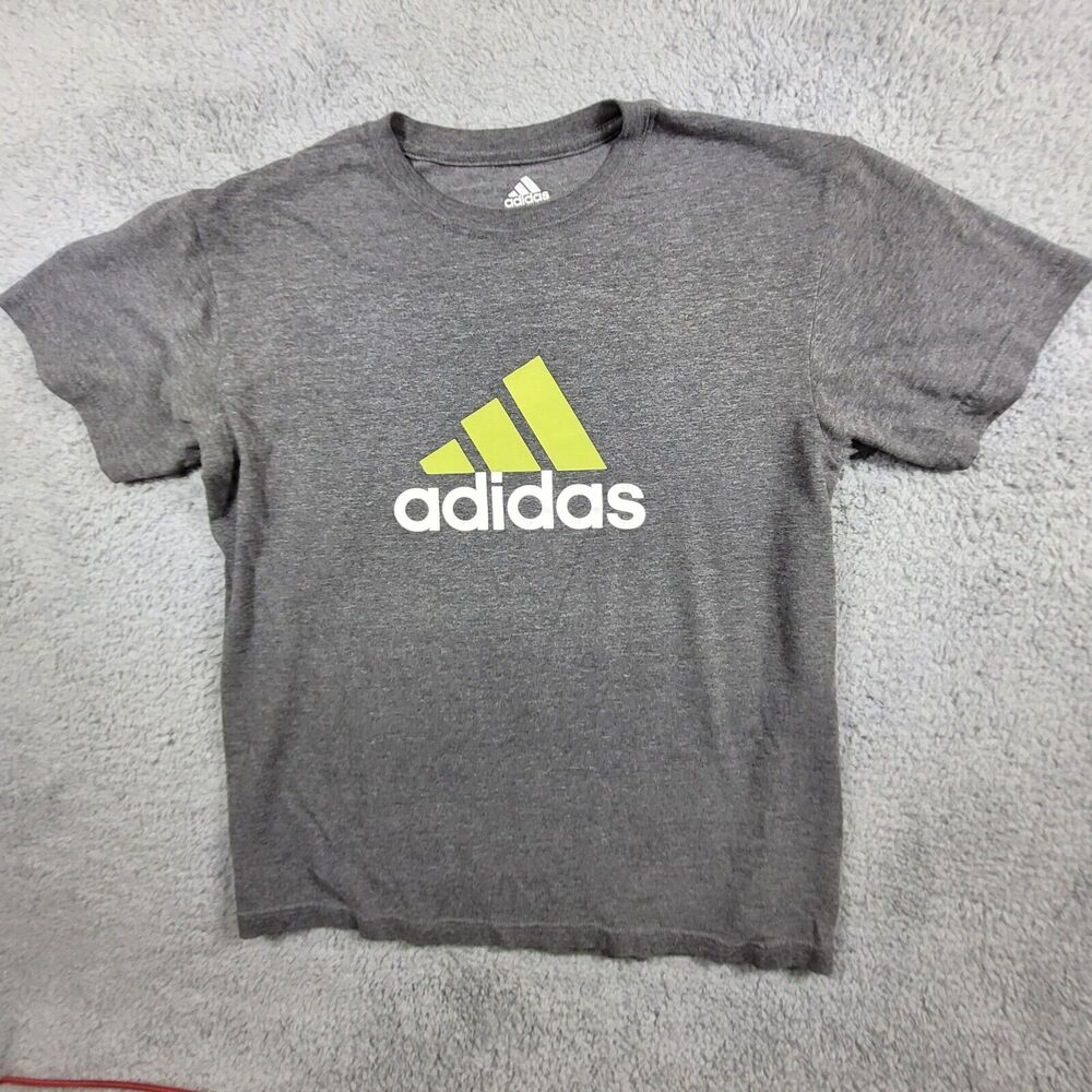 Adidas Men's T‎ Shirt Gray Short Sleeve Run-Workout Shirt Size SMALL
